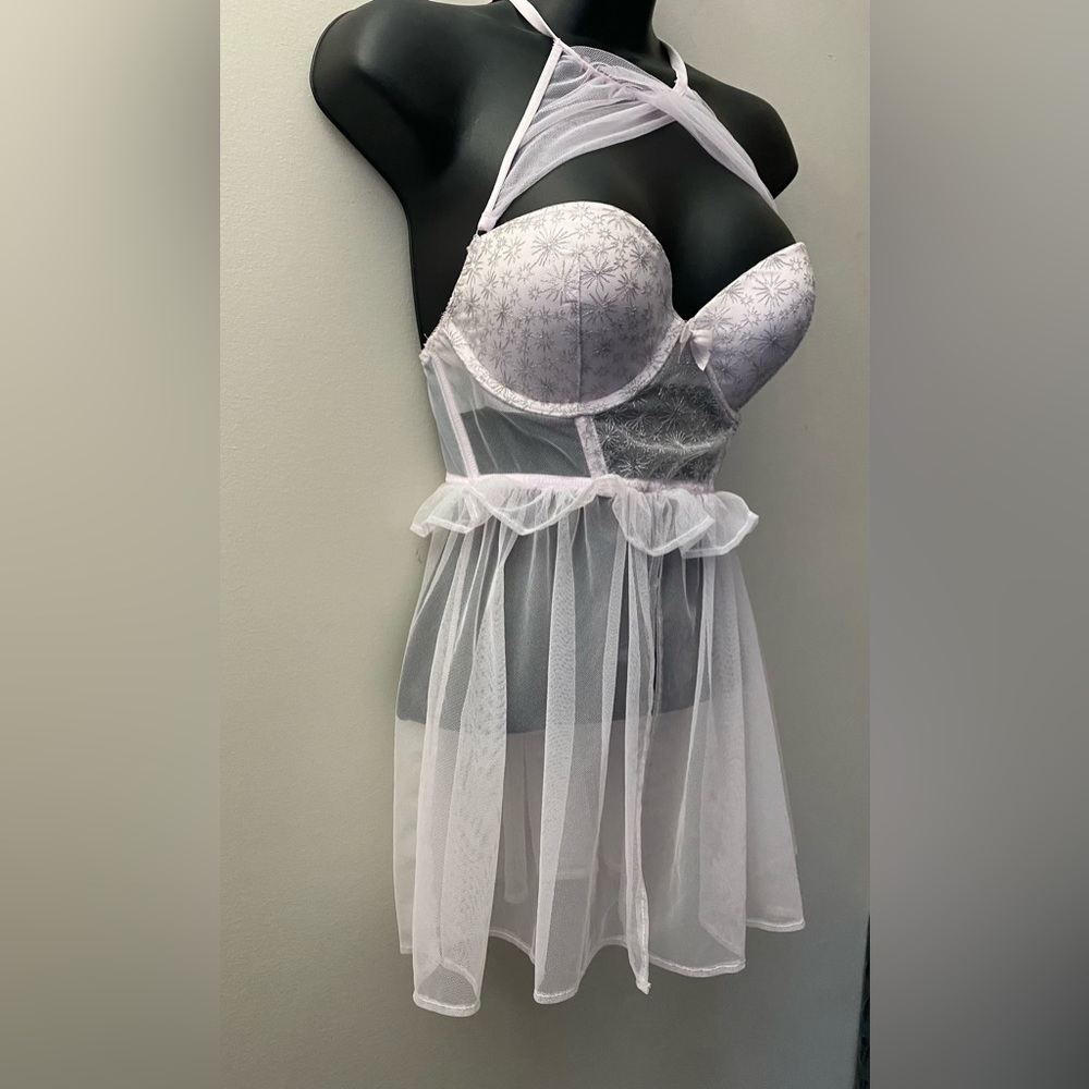 VS PNK/SLV Nightgown, 34C. *P1082 - Picture 2 of 6